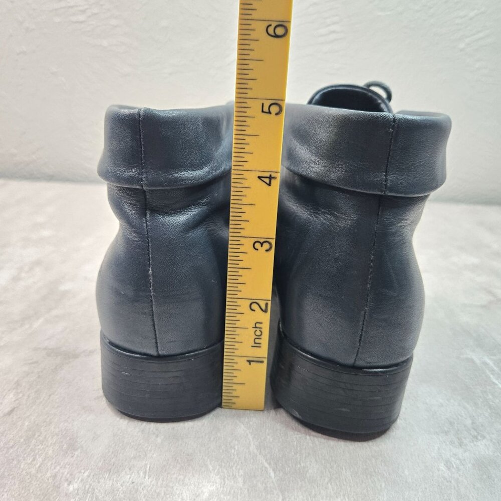 Vintage Square Toe Ankle Bootie Sz 6 Navy Blue Leather Retro Grunge Lace Up Boot - Picture 5 of 10